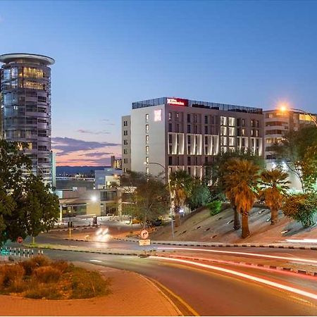 Hilton Garden Inn Windhoek Exterior foto