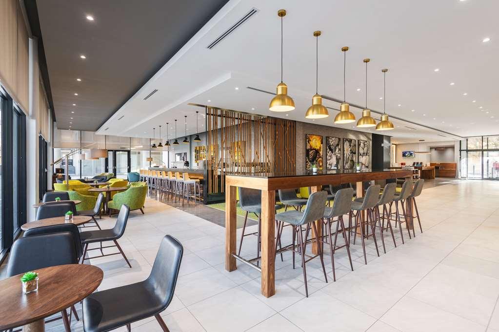 Hilton Garden Inn Windhoek Interior foto