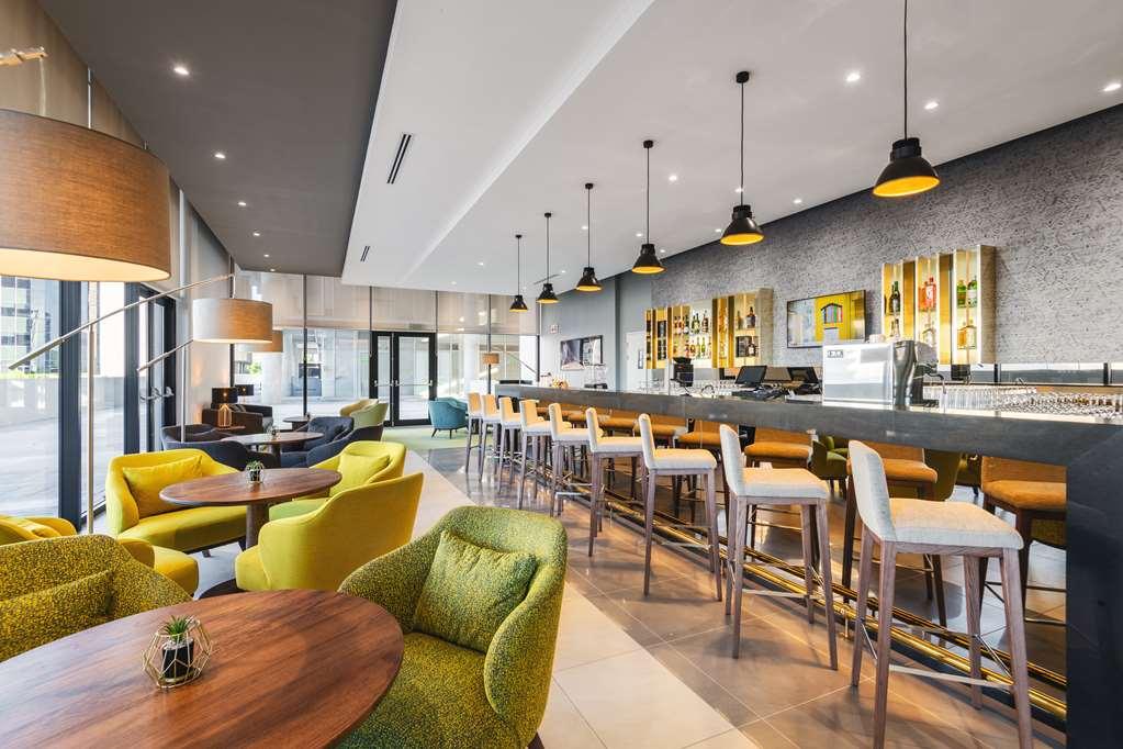Hilton Garden Inn Windhoek Restaurant foto